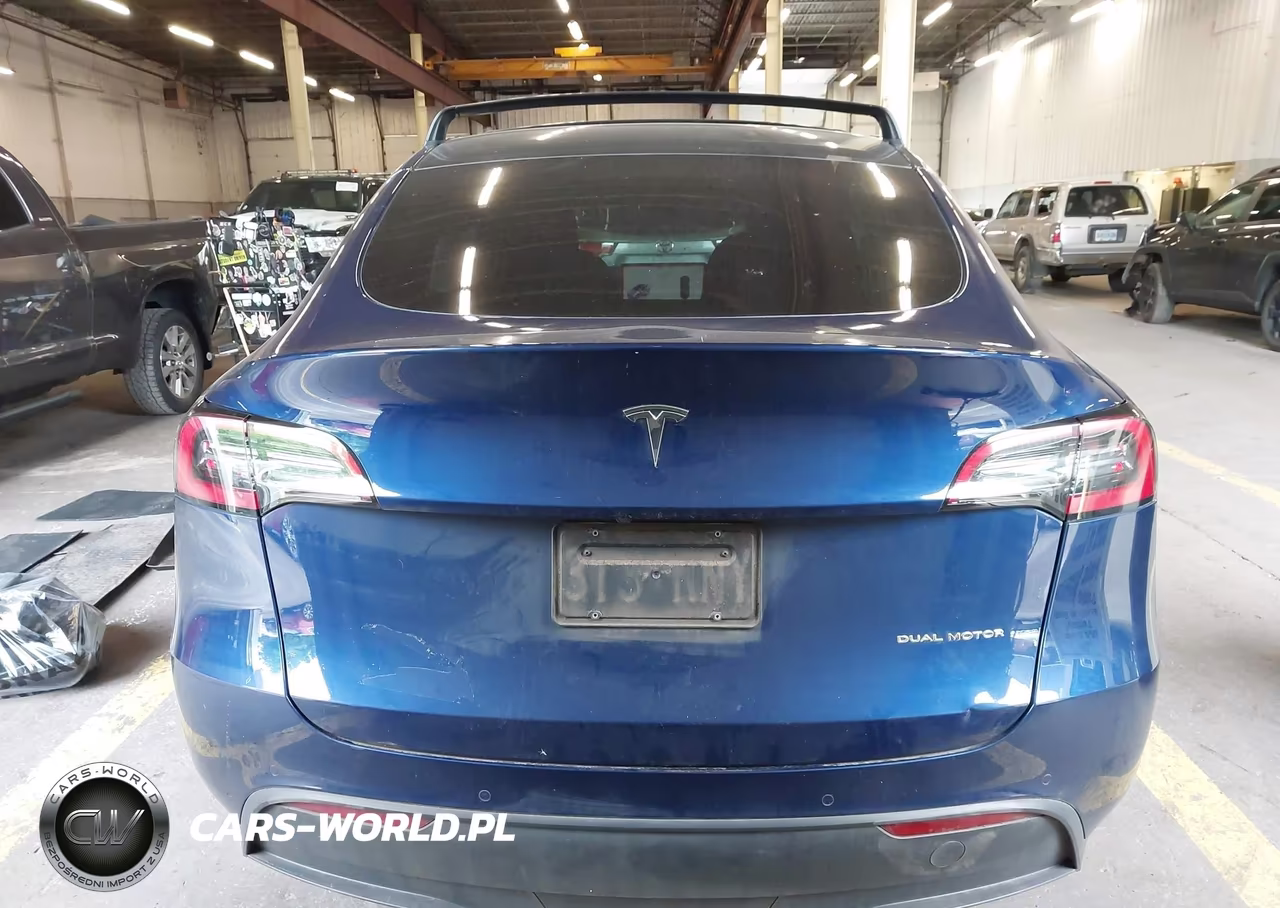 2022 Tesla Model Y Long Range Dual Motor All-Wheel Drive VIN:7SAYGDEE8NF428579 - 15