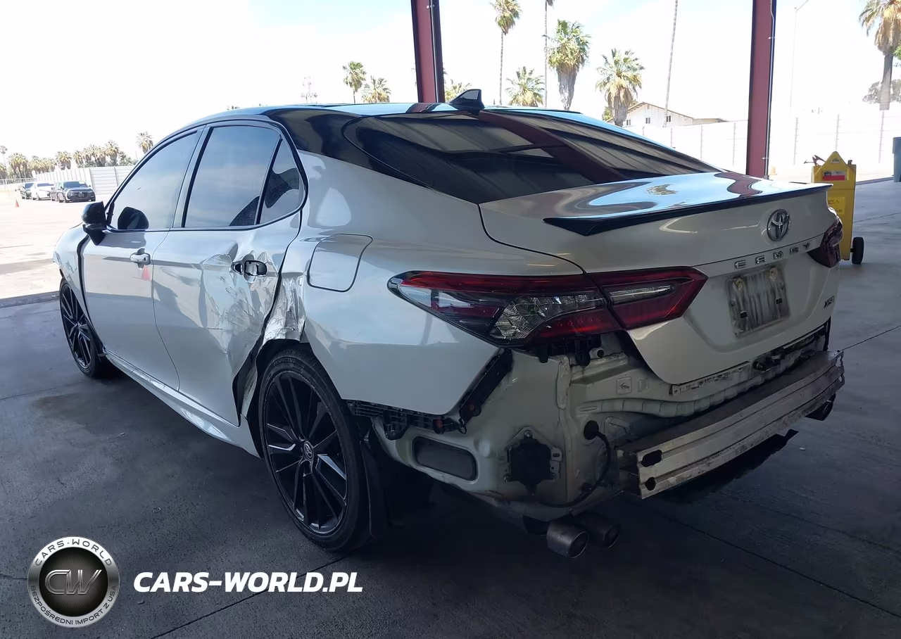 2023 Toyota Camry Xse VIN:4T1K61AK6PU095935 - 3