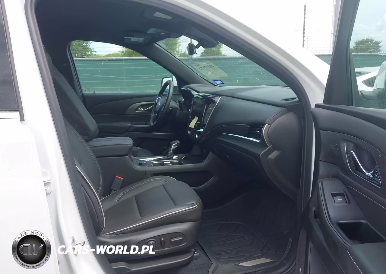 2023 Chevrolet Traverse Fwd Premier VIN:1GNERKKW6PJ330388 - 5