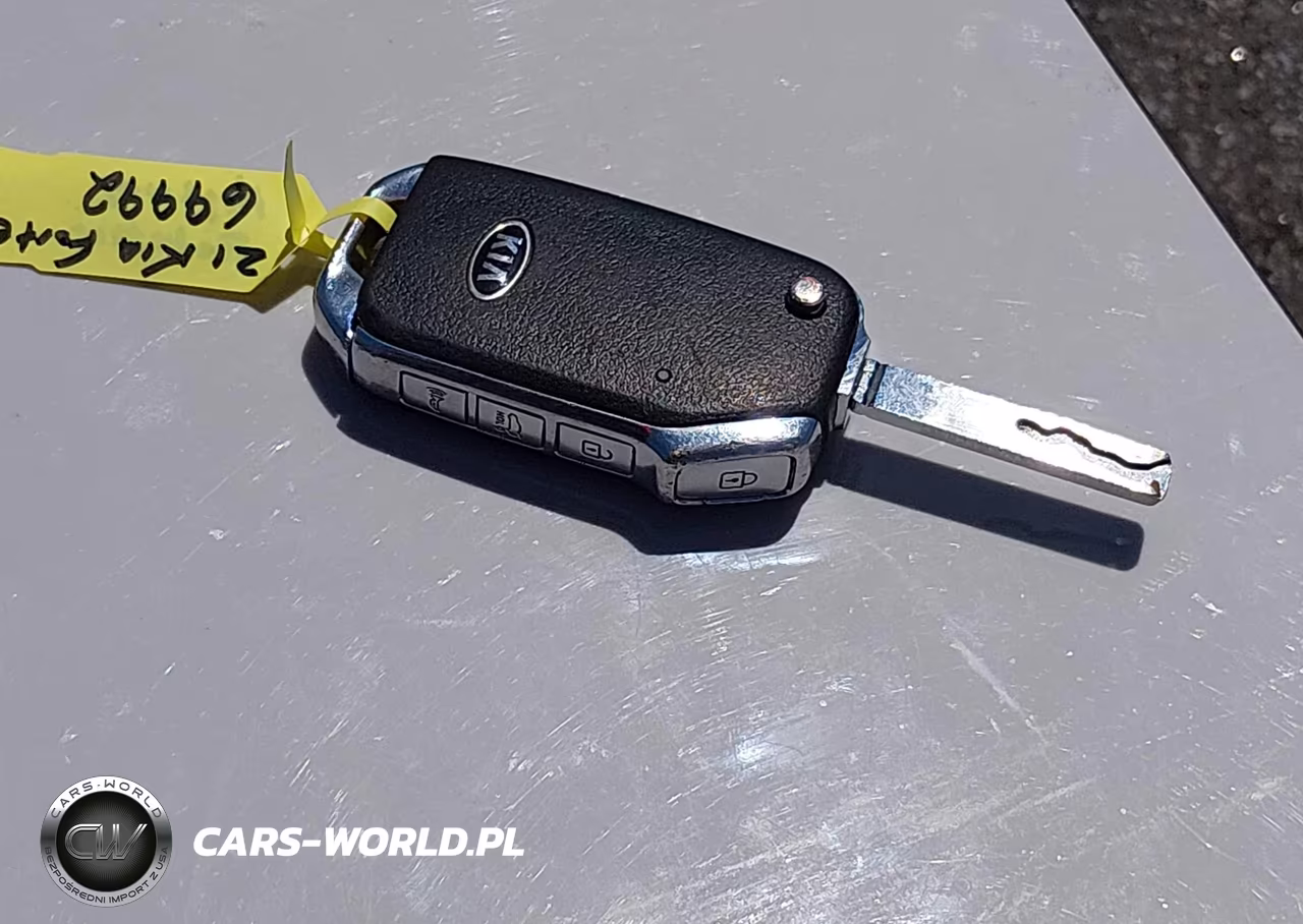 2021 Kia Forte Lxs VIN:3KPF24AD6ME280551 - 11