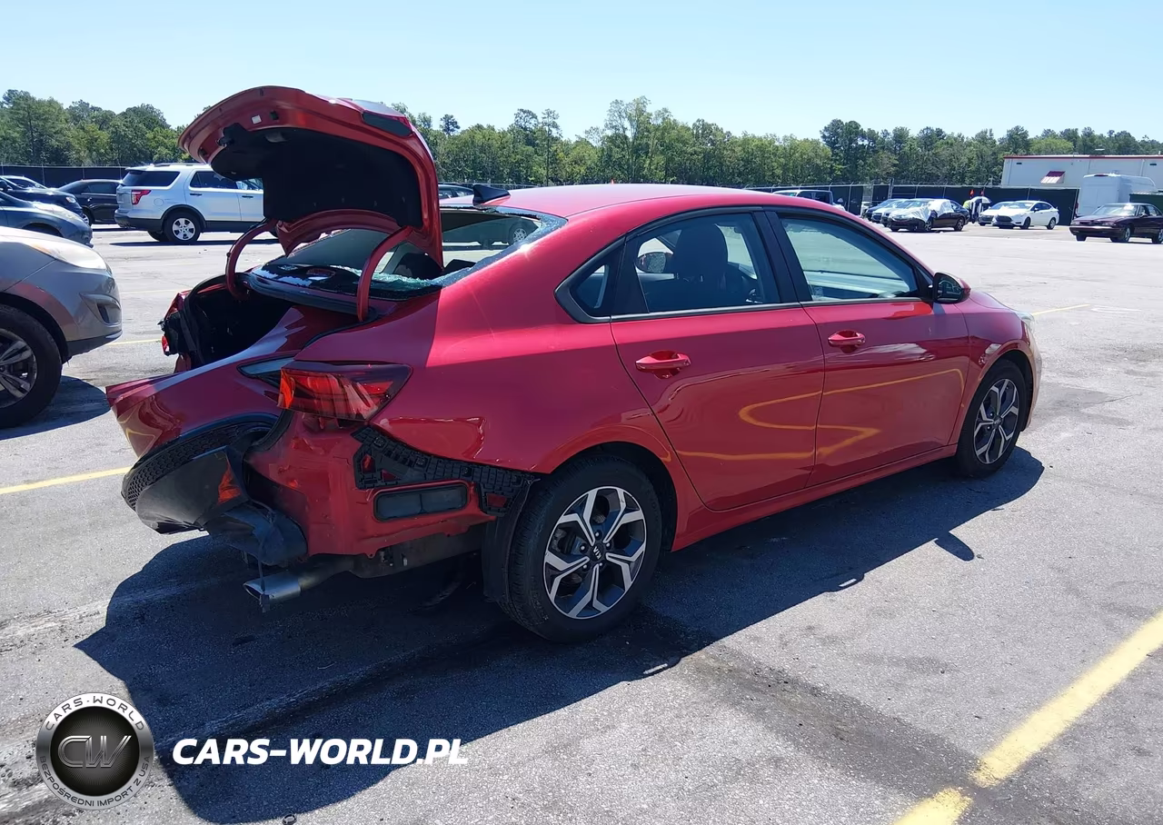 2021 Kia Forte Lxs VIN:3KPF24AD6ME280551 - 4