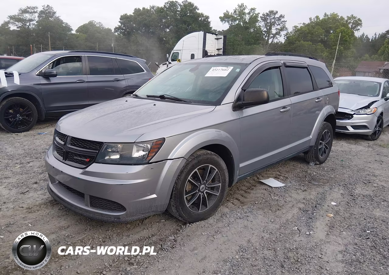 2018 Dodge Journey Se VIN:3C4PDCABXJT513152 - 2