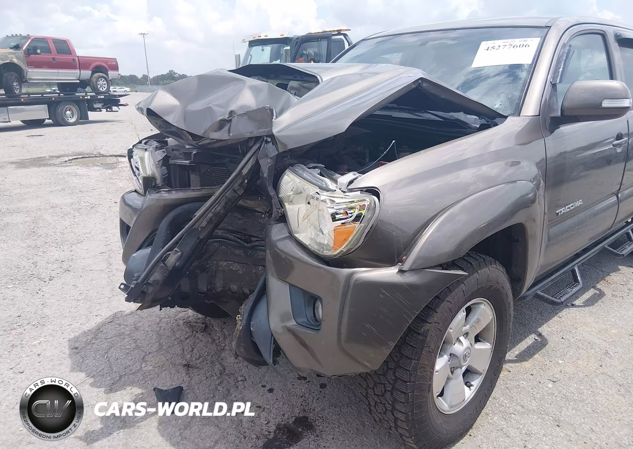 2015 Toyota Tacoma Base V6 VIN:5TFLU4EN0FX112388 - 6