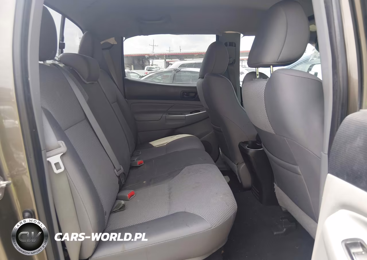 2015 Toyota Tacoma Base V6 VIN:5TFLU4EN0FX112388 - 8