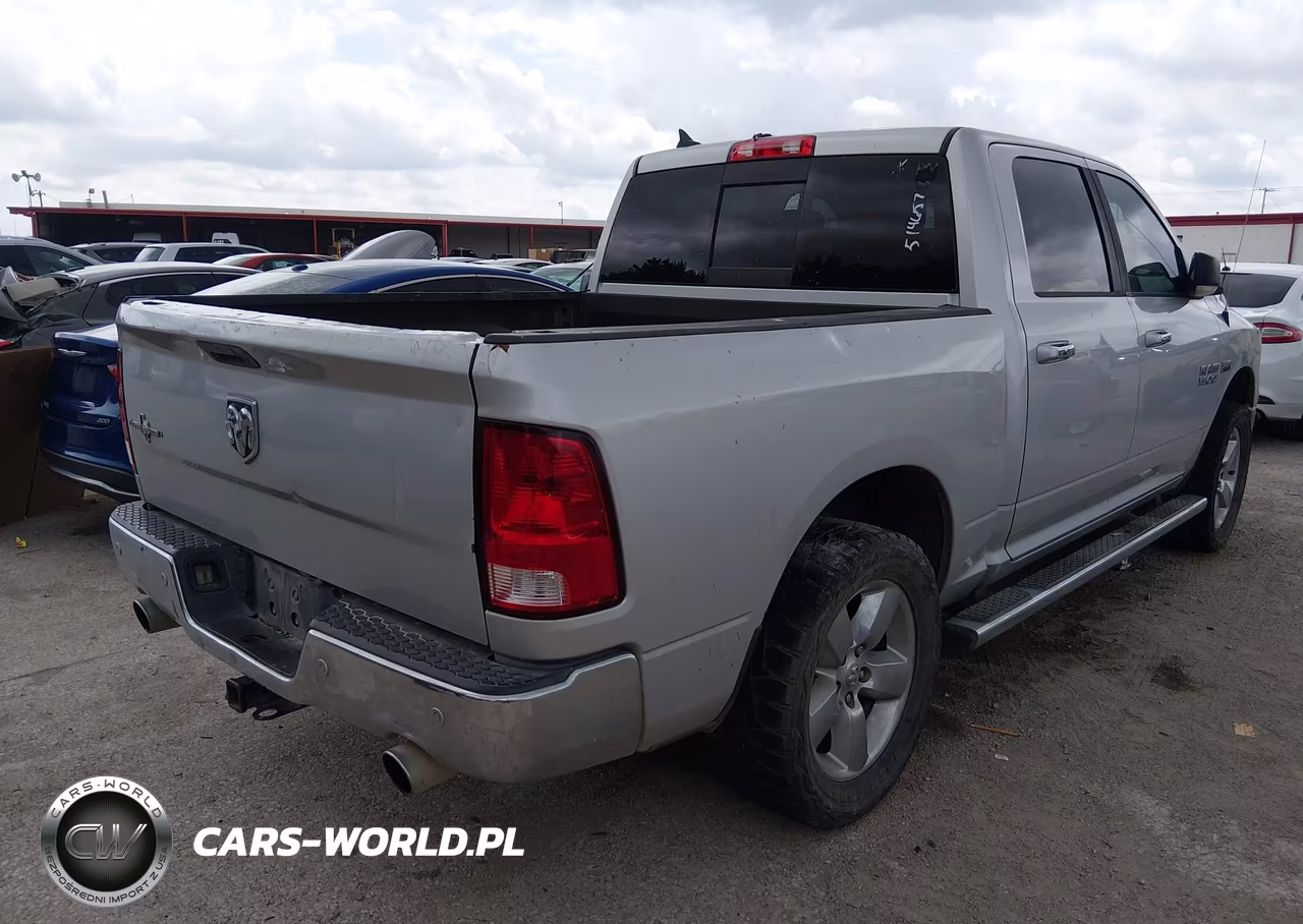 2015 Ram 1500 Lone Star VIN:1C6RR6LTXFS514657 - 4