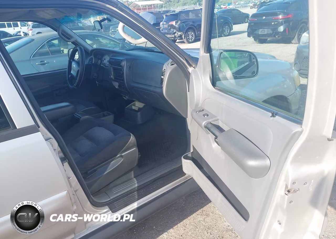 2005 Ford Explorer Sport Trac Adrenalin-Xls-Xlt VIN:1FMZU67K25UA78927 - 5
