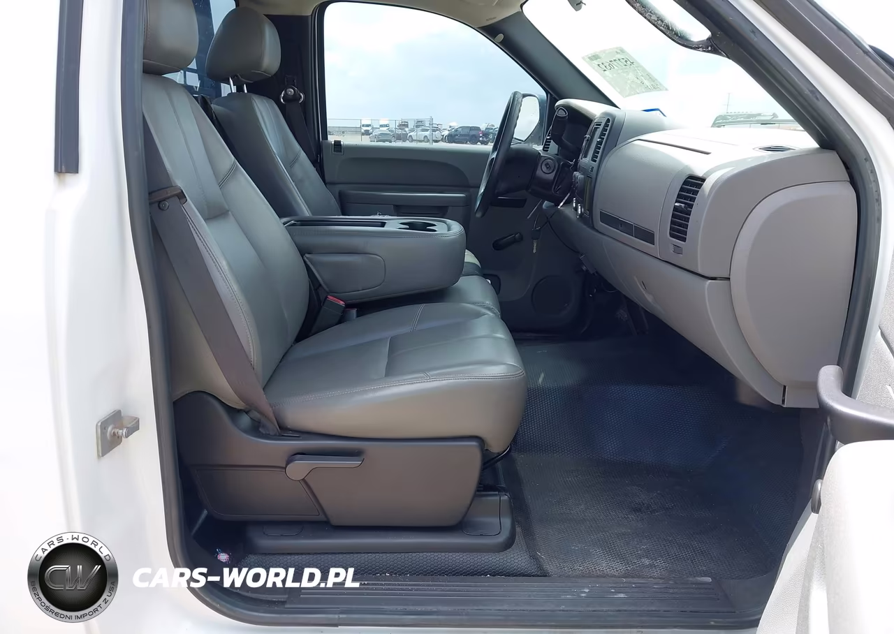 2010 Chevrolet Silverado 1500 Work Truck VIN:1GCPCPEXXAZ229416 - 5