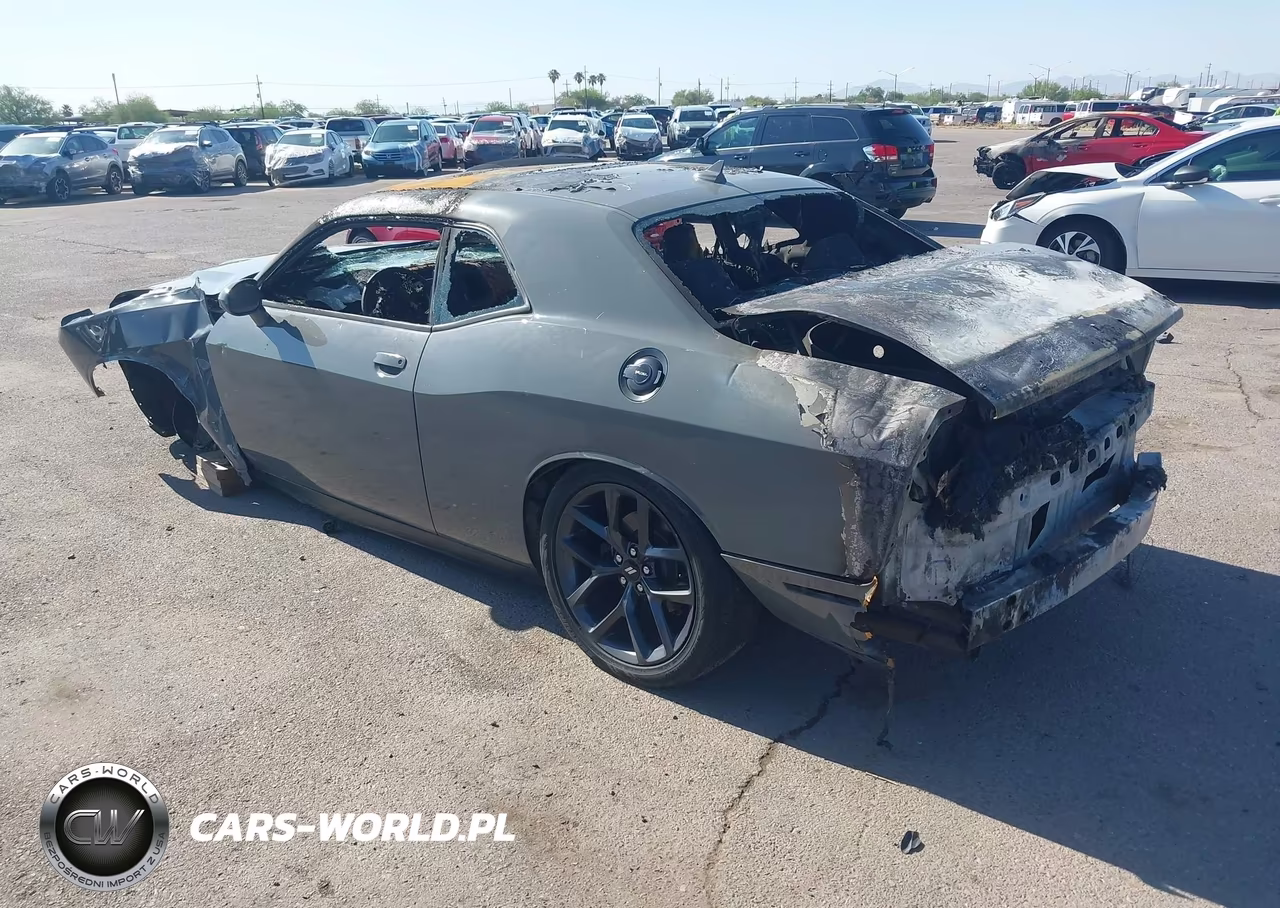 2019 Dodge Challenger Sxt VIN:2C3CDZAG6KH574915 - 3
