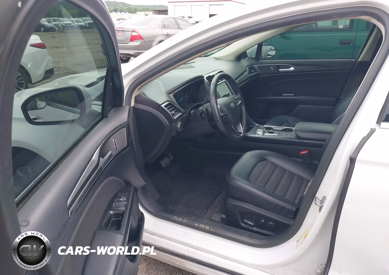2018 Ford Fusion Se VIN:3FA6P0HDXJR231900 - 14