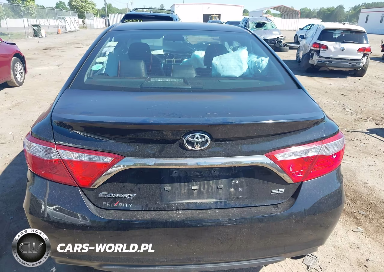 2017 Toyota Camry Se VIN:4T1BF1FK5HU781149 - 16
