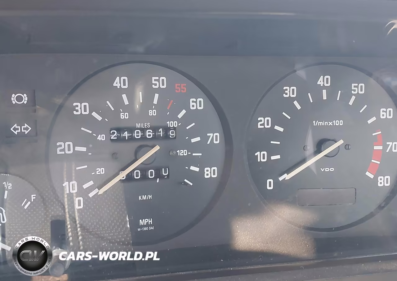 1983 BMW 320 I VIN:WBAAG3300D8387120 - 7