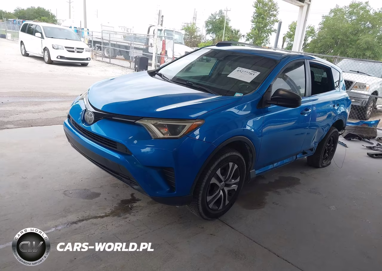 2018 Toyota Rav4 Le VIN:JTMZFREV3JJ178463 - 2