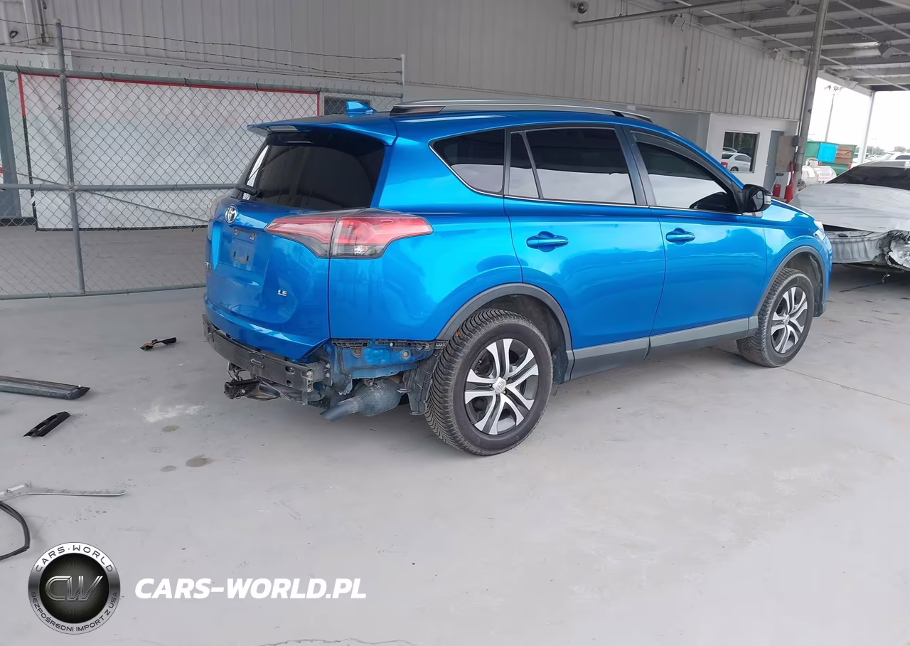 2018 Toyota Rav4 Le VIN:JTMZFREV3JJ178463 - 4
