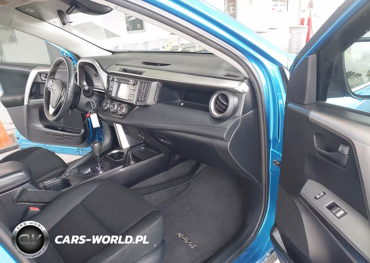 2018 Toyota Rav4 Le VIN:JTMZFREV3JJ178463 - 5