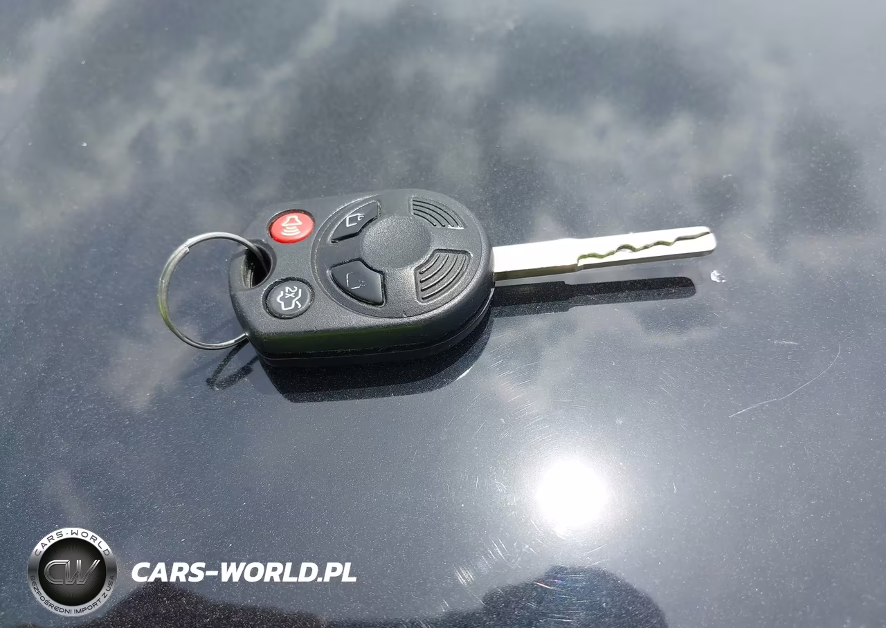 2018 Ford Focus Se VIN:1FADP3F26JL327502 - 11