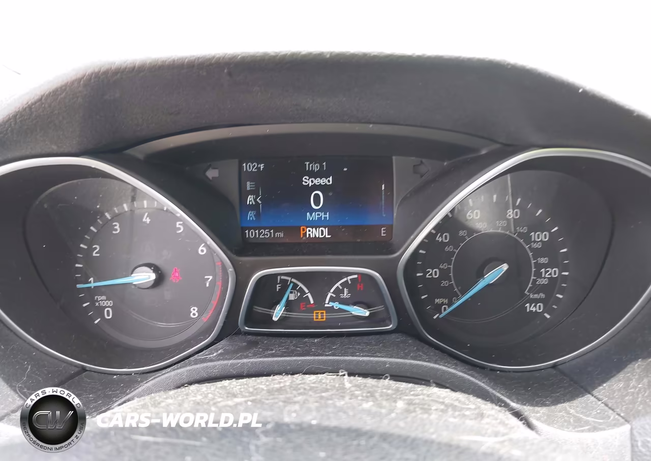 2018 Ford Focus Se VIN:1FADP3F26JL327502 - 7