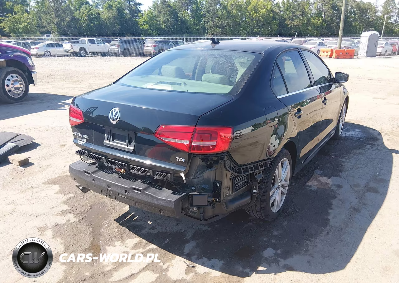 2015 Volkswagen Jetta 2.0L Tdi Sel VIN:3VWLA7AJ5FM238097 - 4