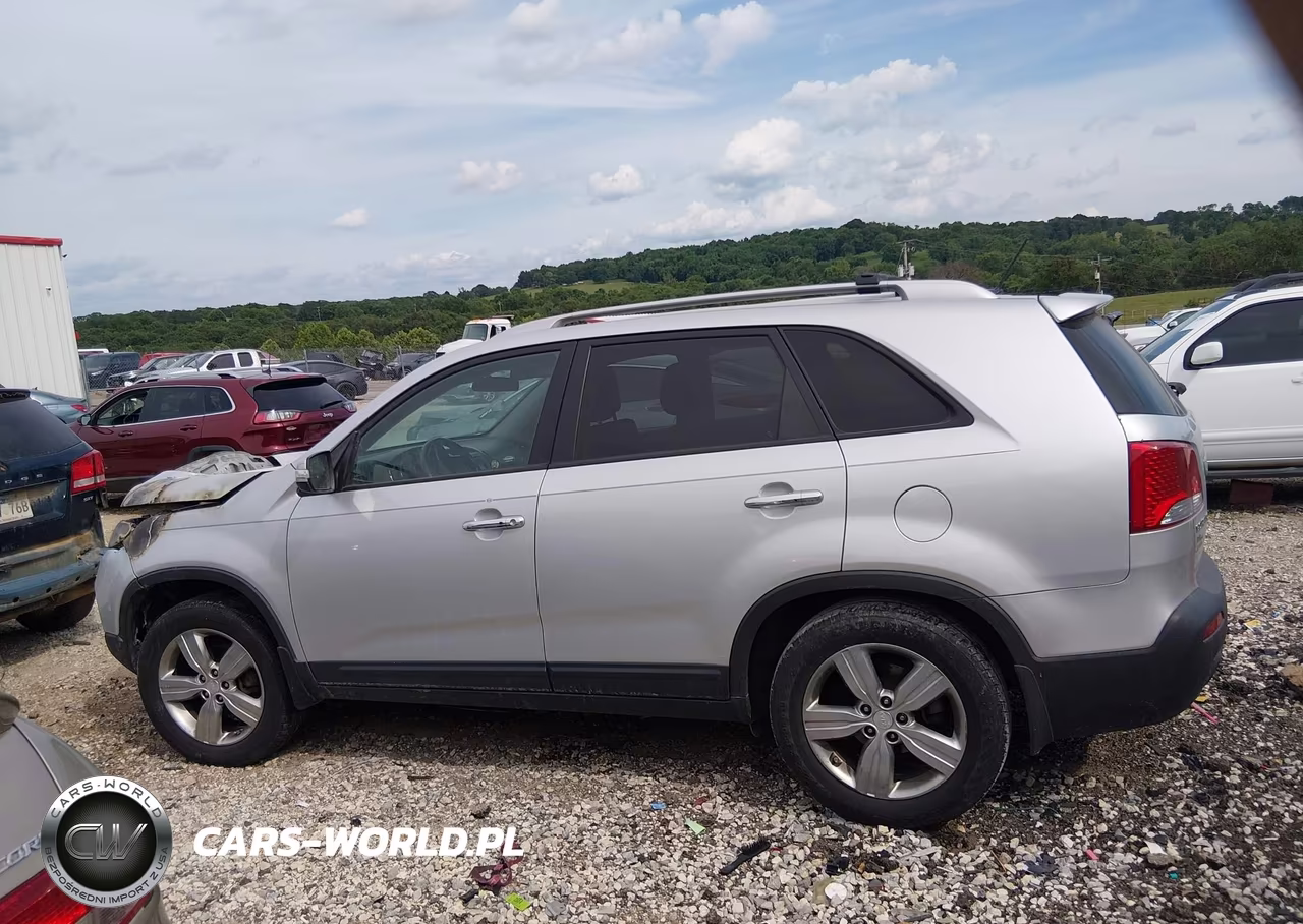 2013 Kia Sorento Ex VIN:5XYKU3A64DG370997 - 13