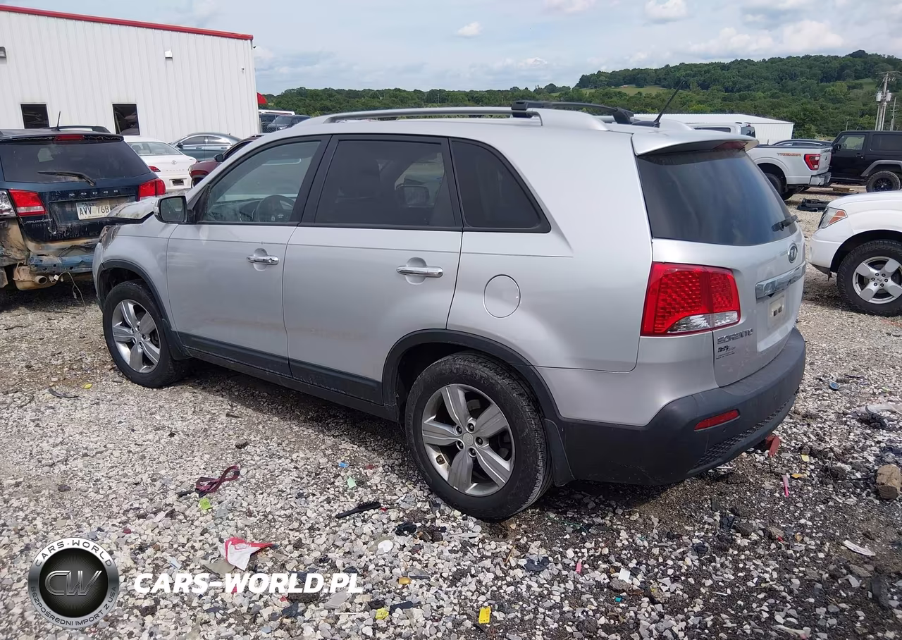 2013 Kia Sorento Ex VIN:5XYKU3A64DG370997 - 3