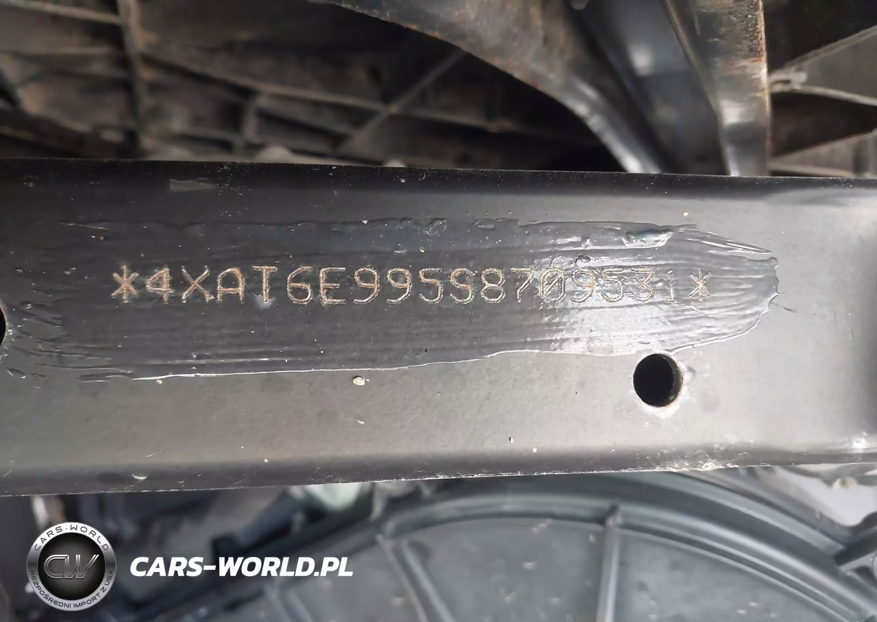 2025 Polaris Ranger Crew 1000 Premium VIN:4XAT6E995S8709531 - 10