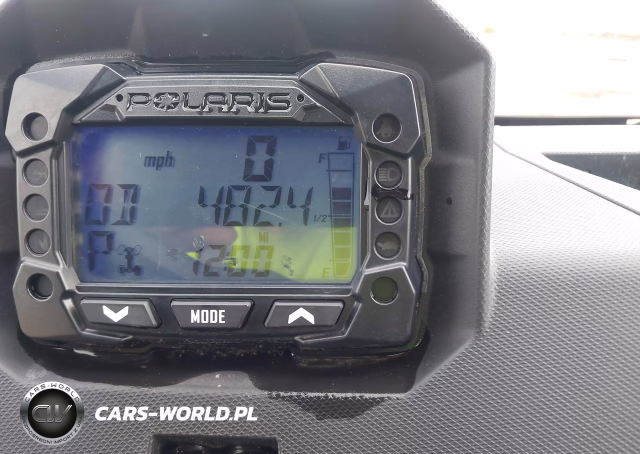 2025 Polaris Ranger Crew 1000 Premium VIN:4XAT6E995S8709531 - 7