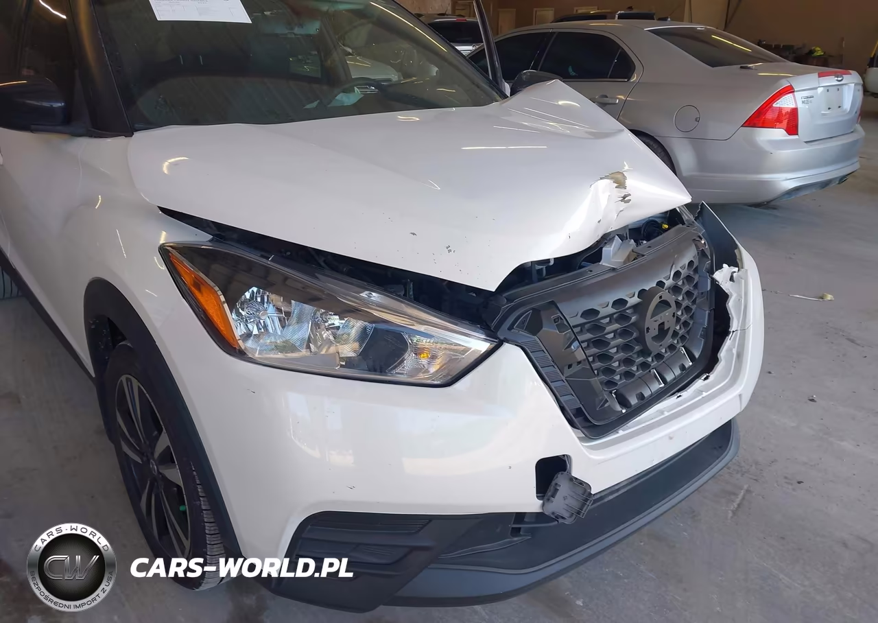 2018 Nissan Kicks Sv VIN:3N1CP5CU7JL532681 - 14