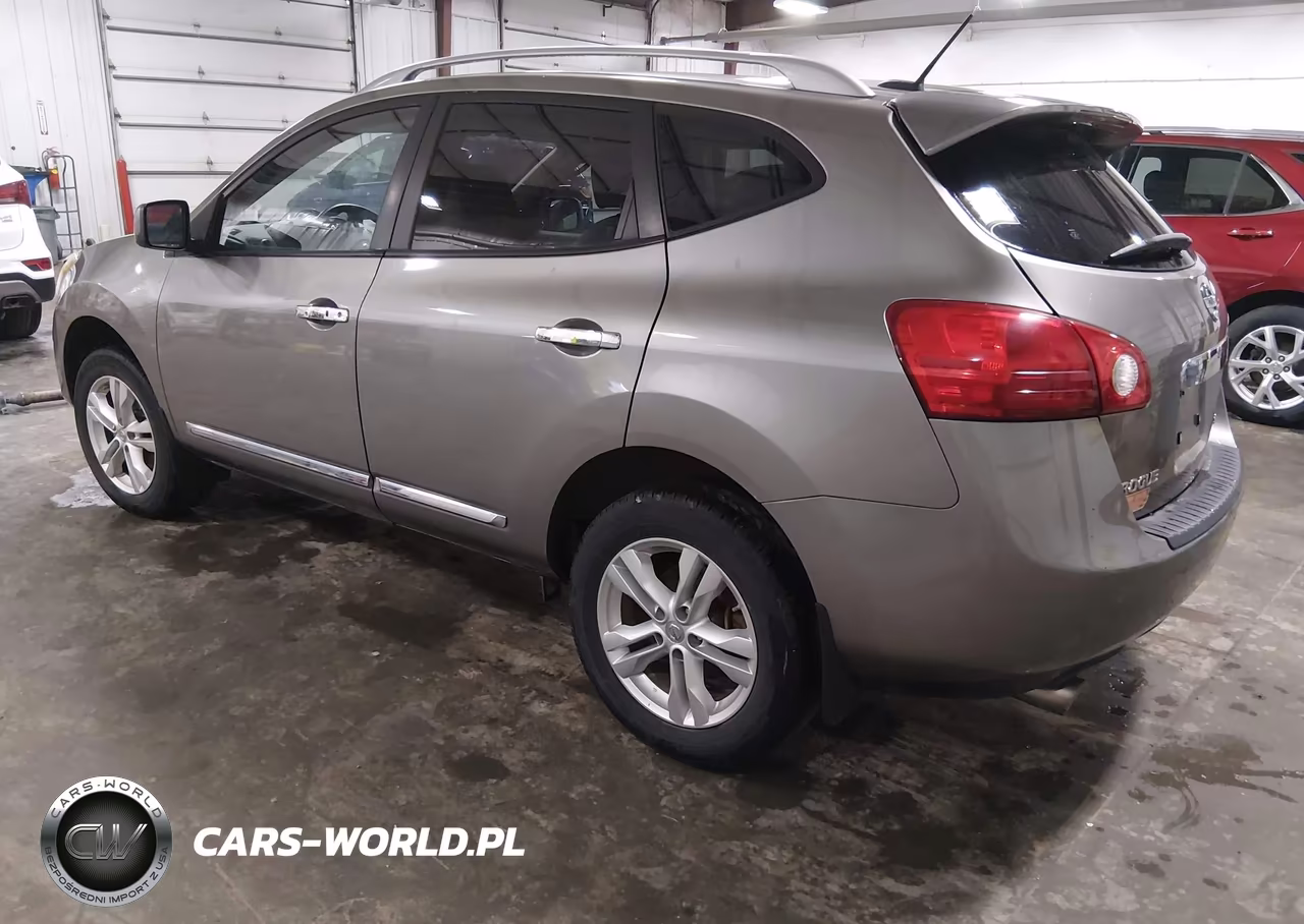 2012 Nissan Rogue Sv VIN:JN8AS5MV9CW355904 - 3