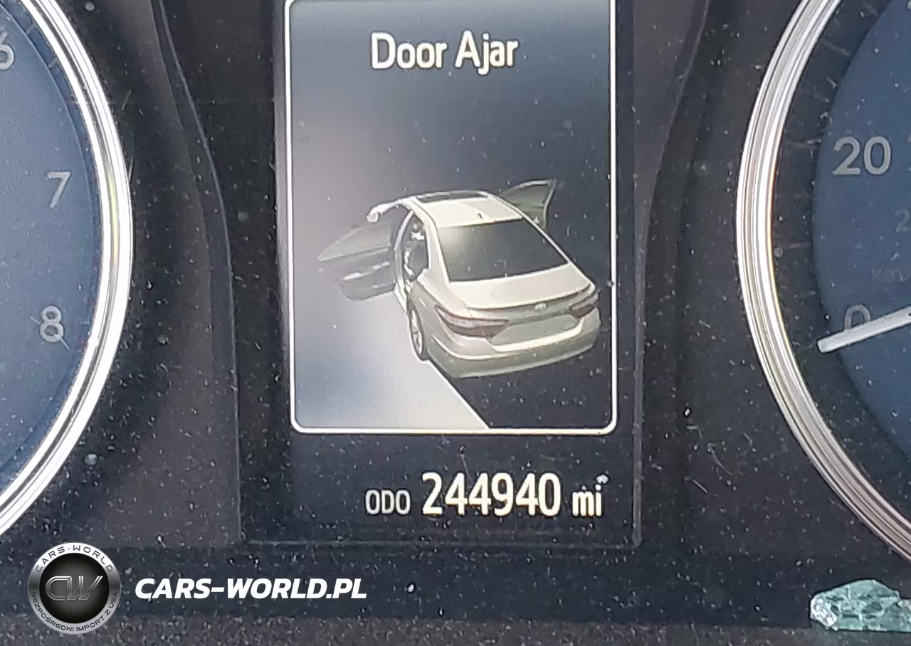 2016 Toyota Camry Le VIN:4T1BF1FK9GU568042 - 15