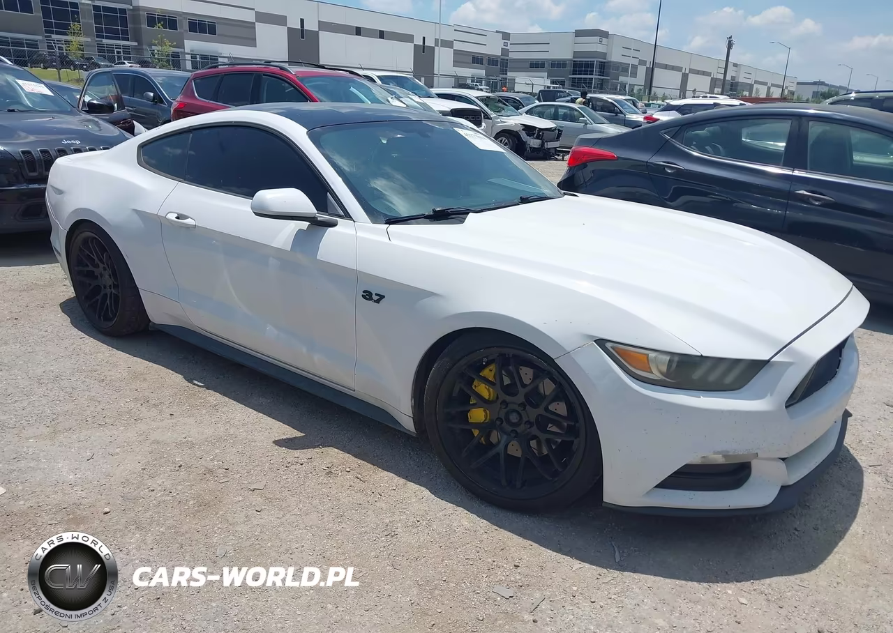 2015 Ford Mustang V6 – zdjęcie 1 z 16