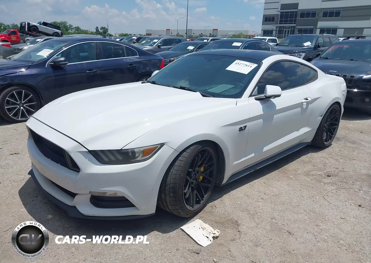 2015 Ford Mustang V6 VIN:1FA6P8AM4F5399602 - 2