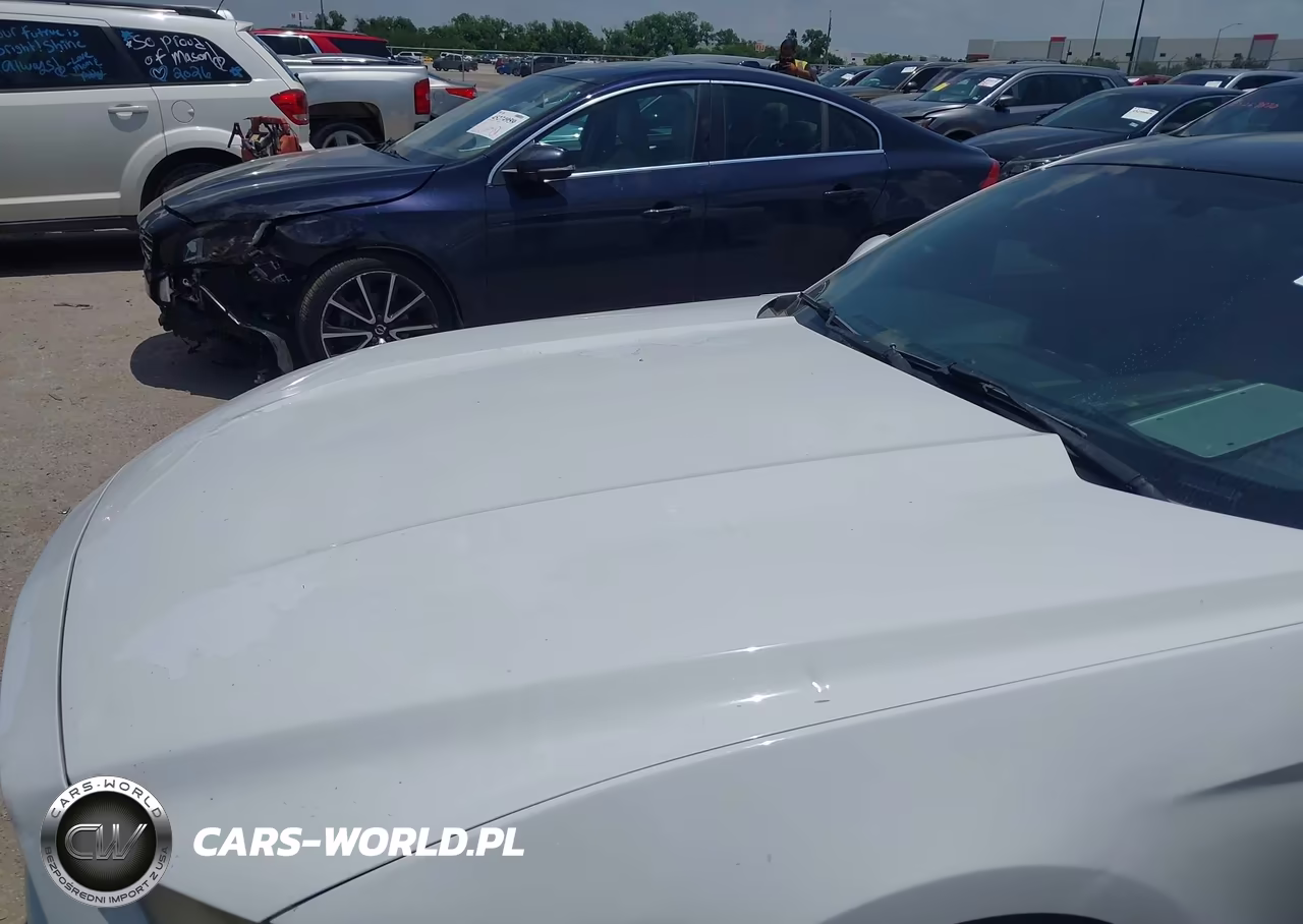 2015 Ford Mustang V6 VIN:1FA6P8AM4F5399602 - 6