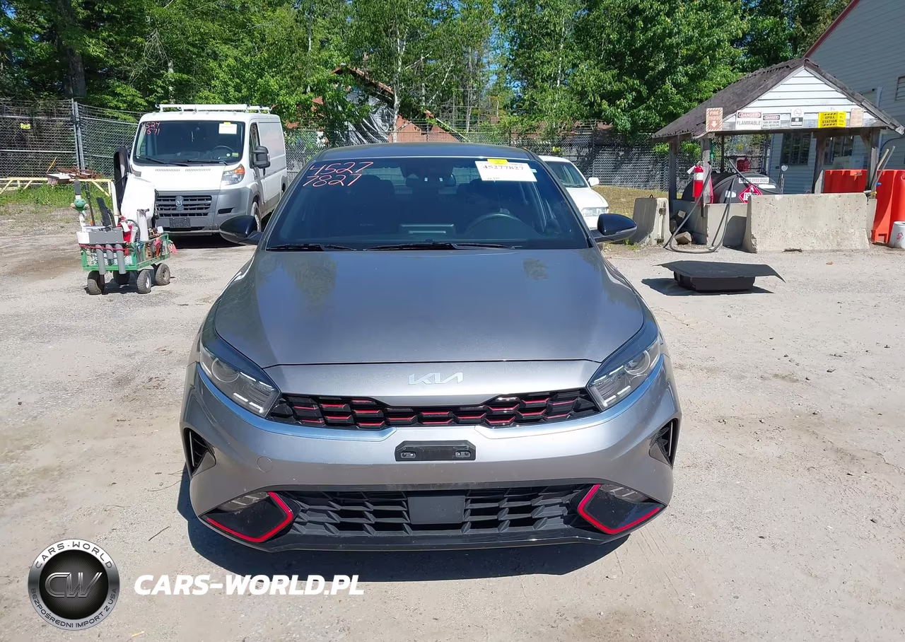 2023 Kia Forte Gt-Line VIN:3KPF54ADXPE542339 - 12