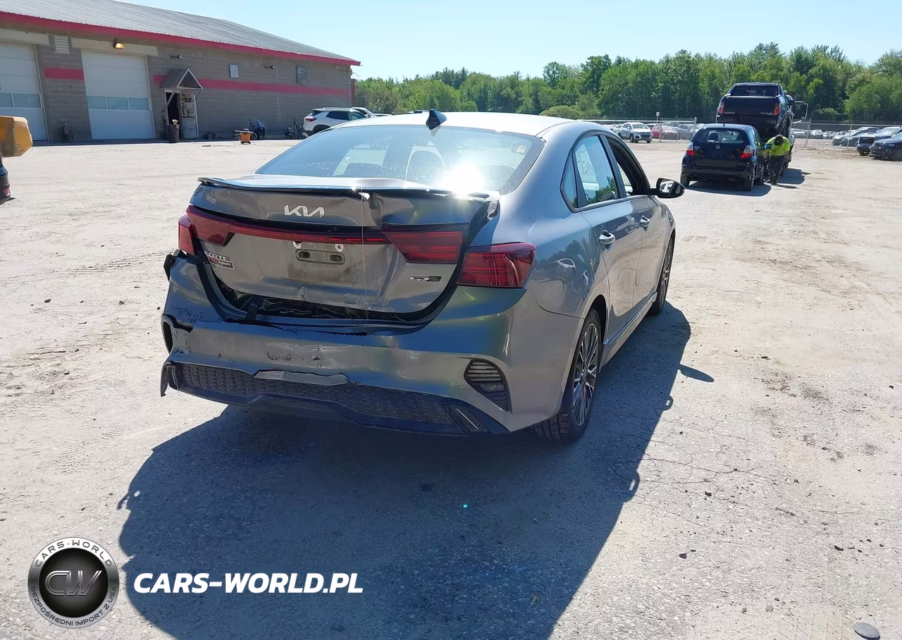 2023 Kia Forte Gt-Line VIN:3KPF54ADXPE542339 - 4
