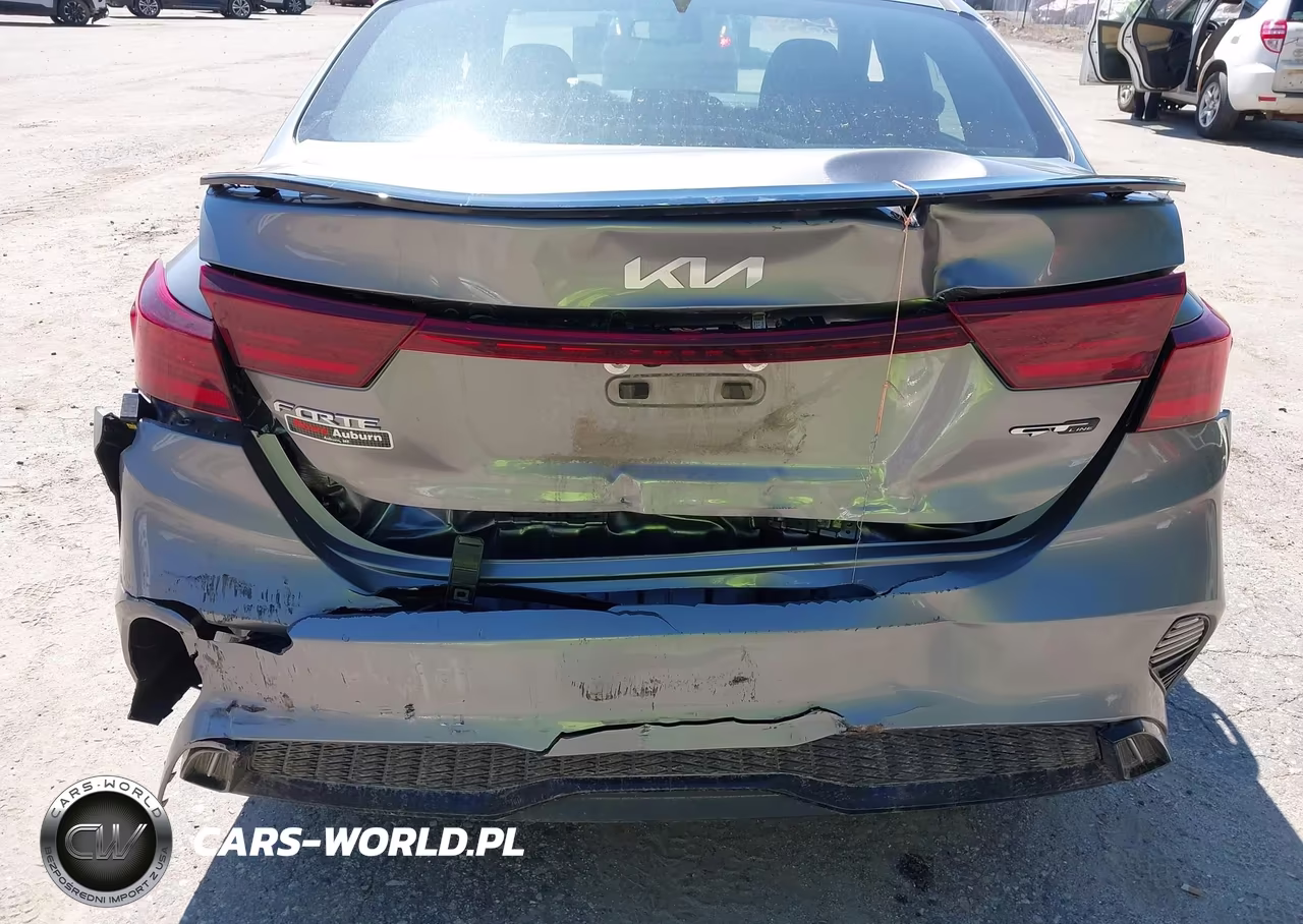 2023 Kia Forte Gt-Line VIN:3KPF54ADXPE542339 - 6