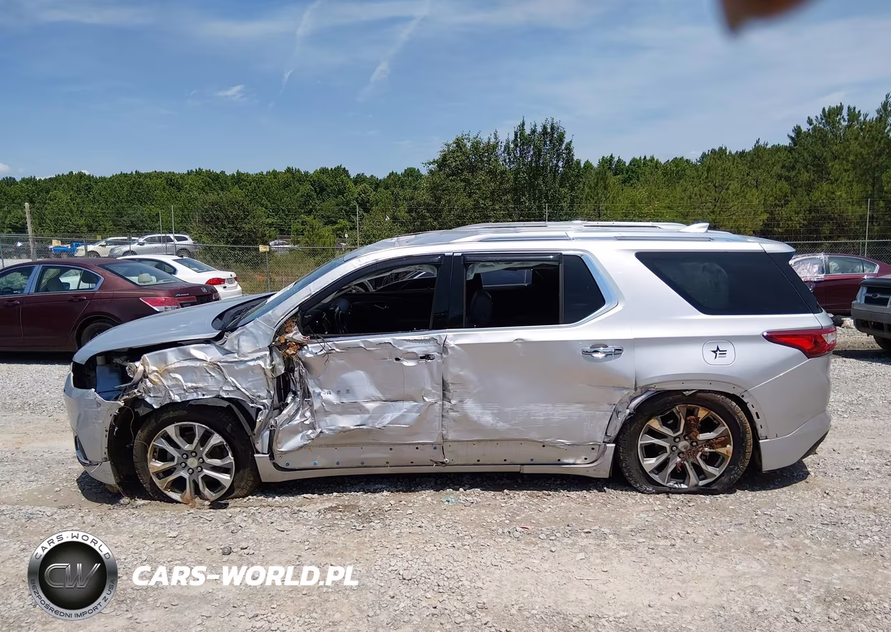 2019 Chevrolet Traverse Premier VIN:1GNERKKW3KJ105967 - 14
