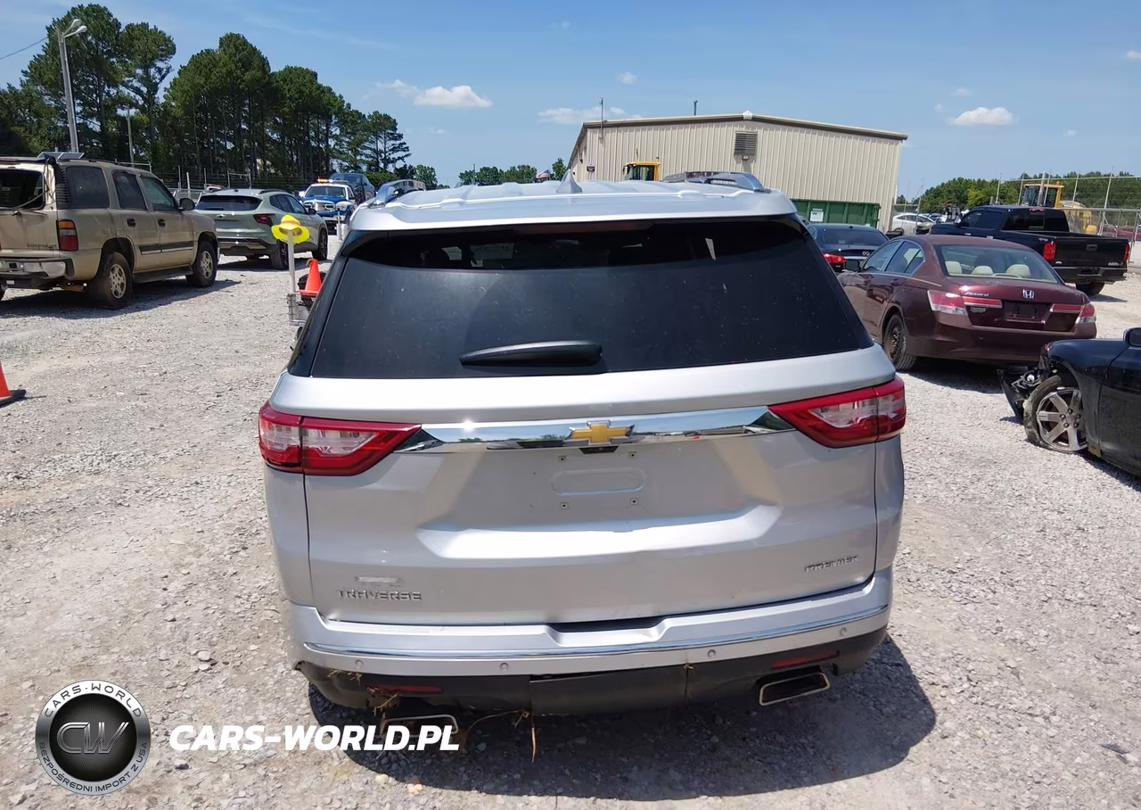 2019 Chevrolet Traverse Premier VIN:1GNERKKW3KJ105967 - 16