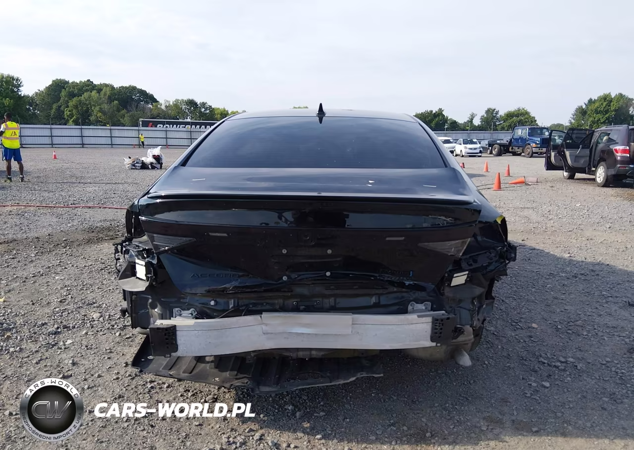 2025 Honda Accord Hybrid Sport VIN:1HGCY2F51SA010457 - 17