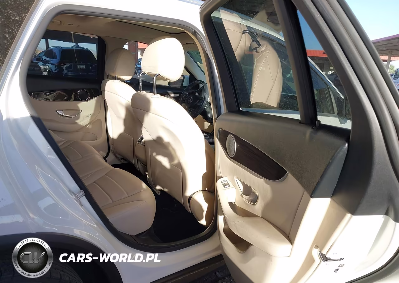 2016 Mercedes-Benz Glc 300 VIN:WDC0G4JB7GF042556 - 8