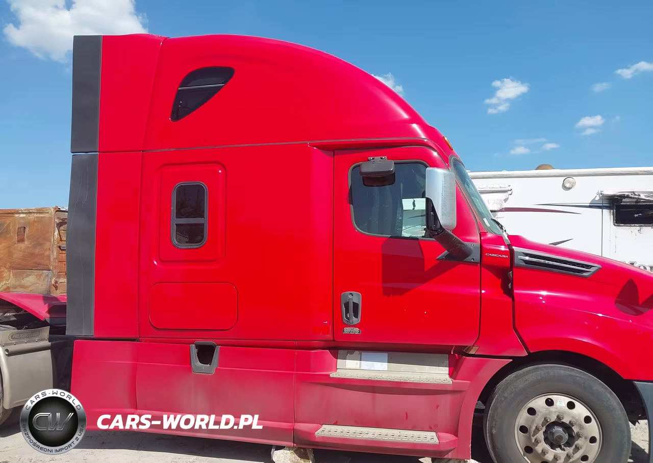 2018 Freightliner New Cascadia 126 VIN:3AKJHHDRXJSJX2473 - 12