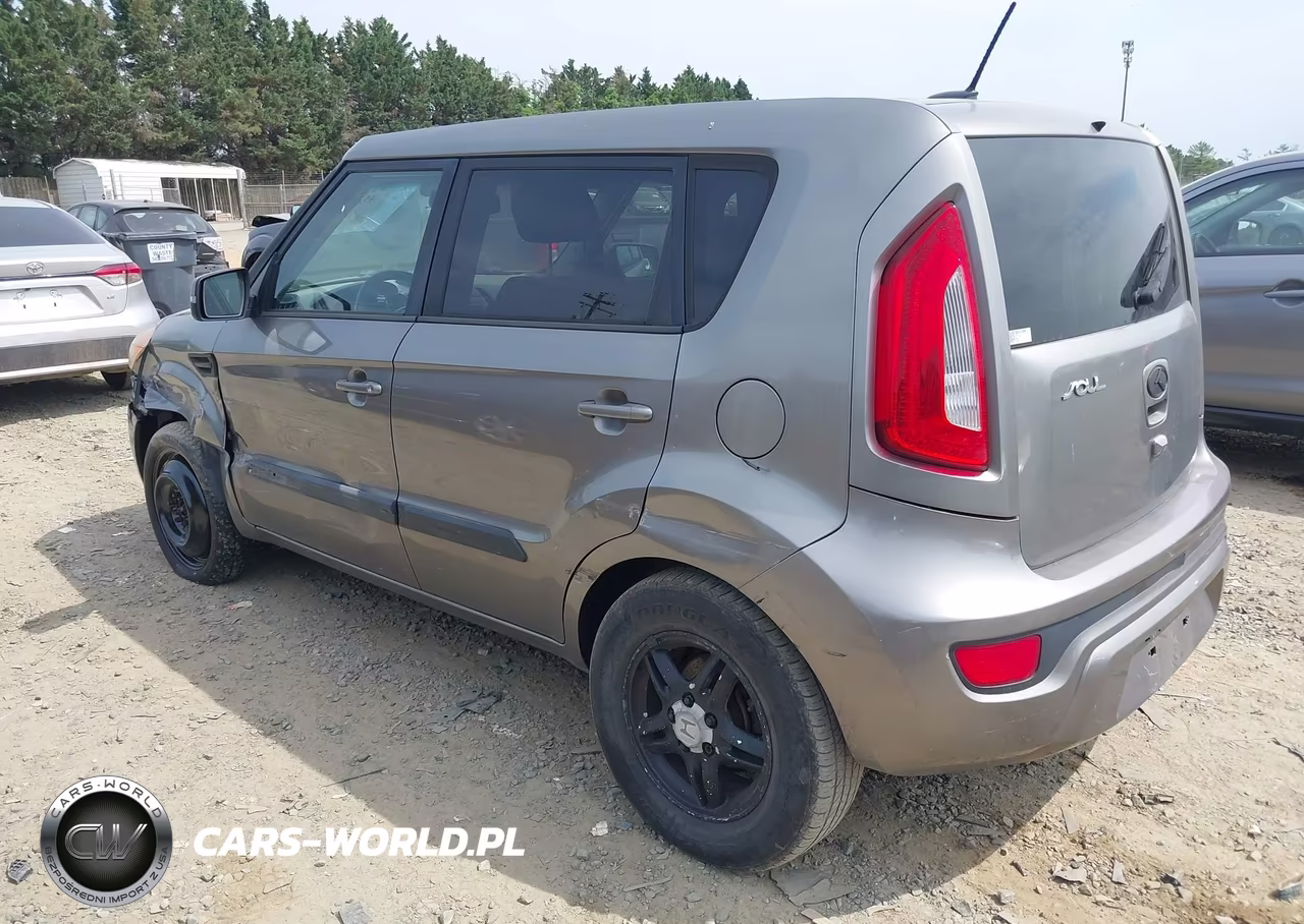 2013 Kia Soul ! VIN:KNDJT2A6XD7521640 - 3