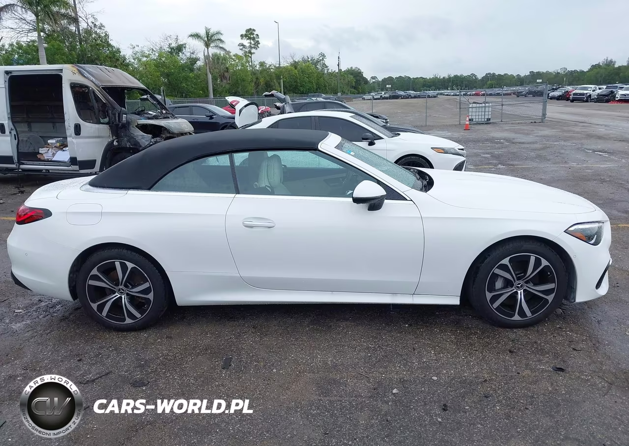 2025 Mercedes-Benz Cle 300 4Matic VIN:W1KMK4HB7SF055348 - 13
