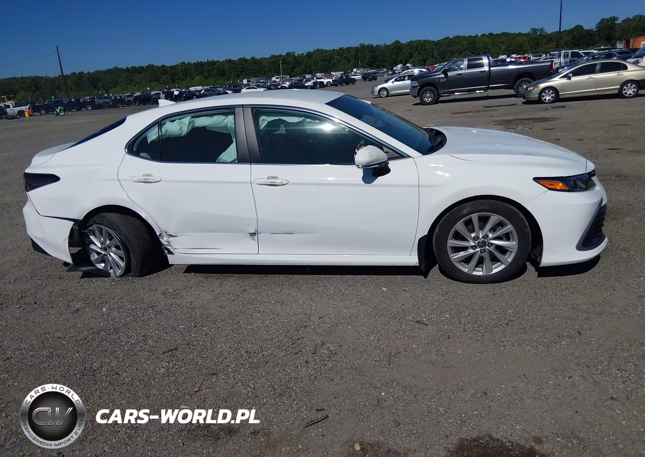 2023 Toyota Camry Le VIN:4T1R11AK6PU765240 - 13