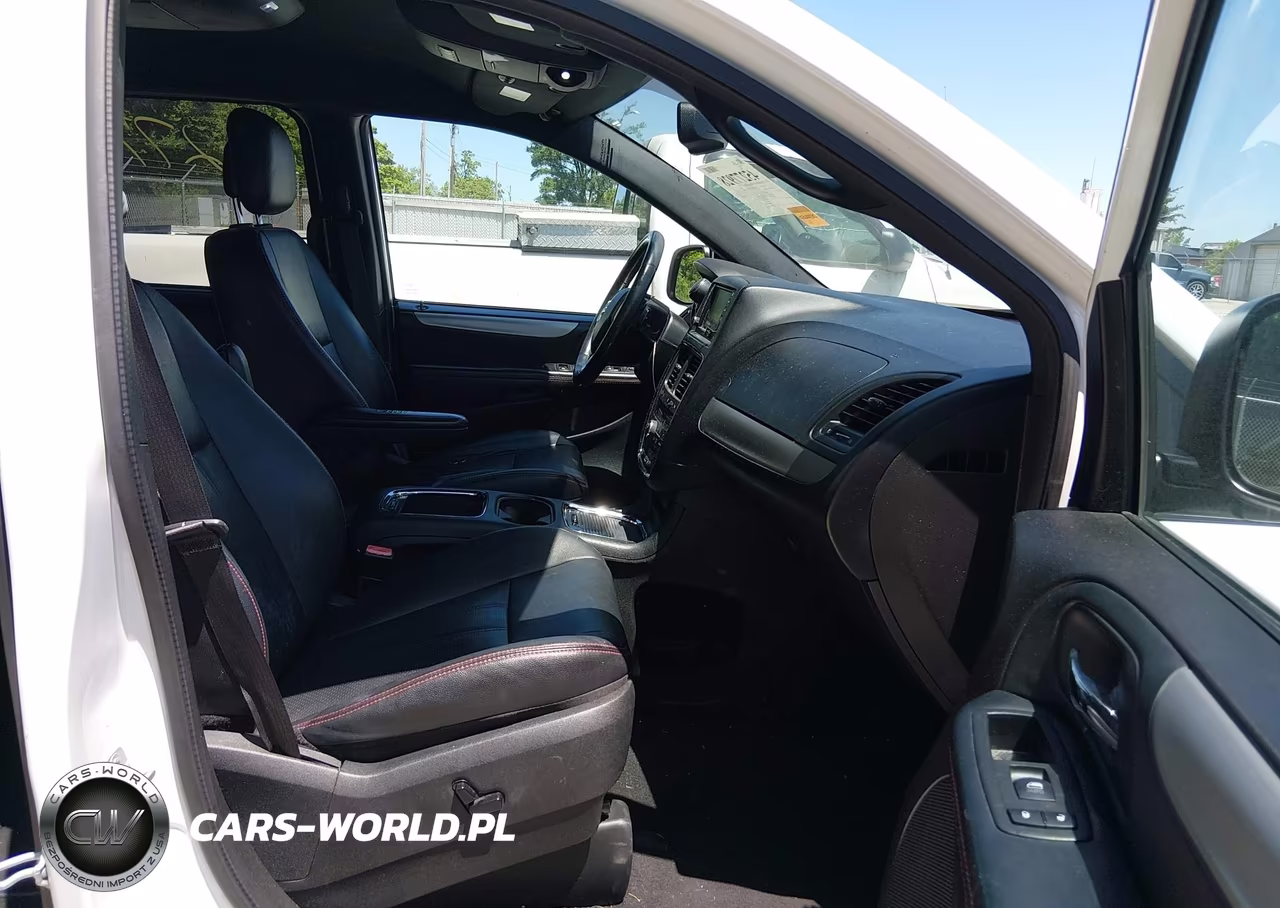 2017 Dodge Grand Caravan Gt VIN:2C4RDGEG7HR789985 - 5