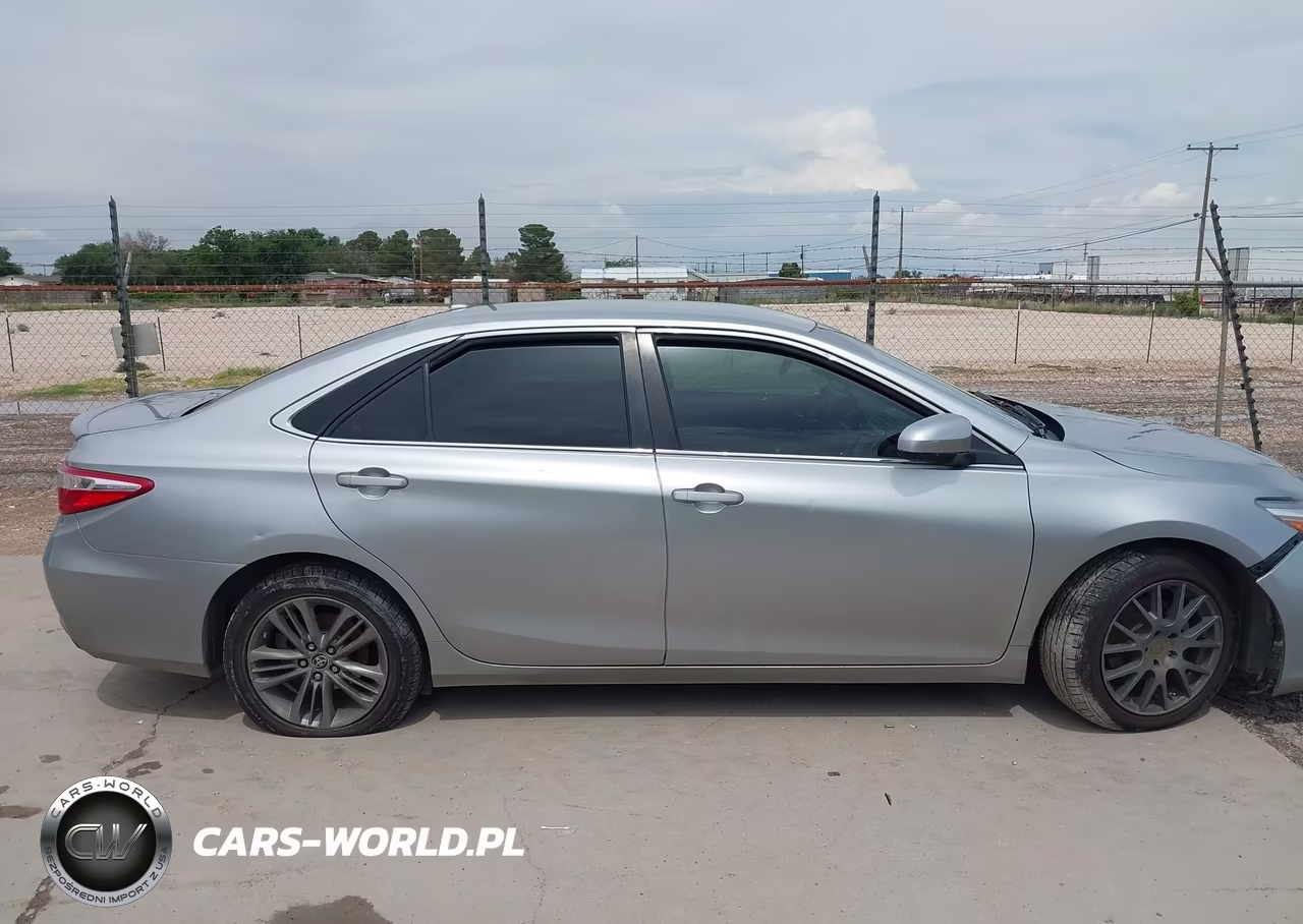 2015 Toyota Camry Se VIN:4T1BF1FK3FU496916 - 12