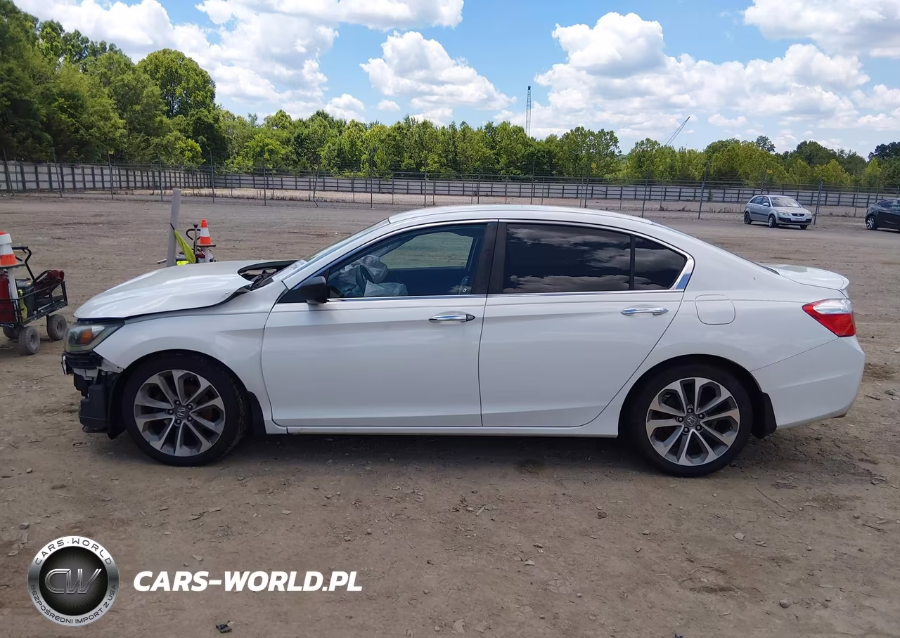 2013 Honda Accord Sport VIN:1HGCR2F5XDA094309 - 15