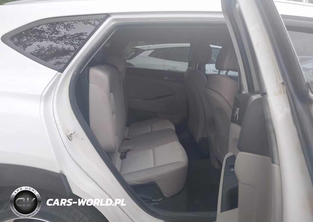 2016 Hyundai Tucson Sport VIN:KM8J33A27GU116517 - 8