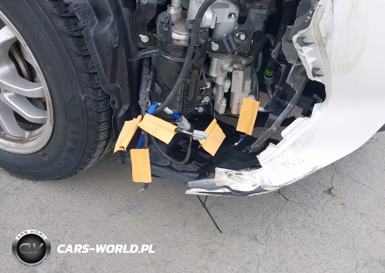 2020 Toyota Prius Prime Xle VIN:JTDKARFP9L3143126 - 18