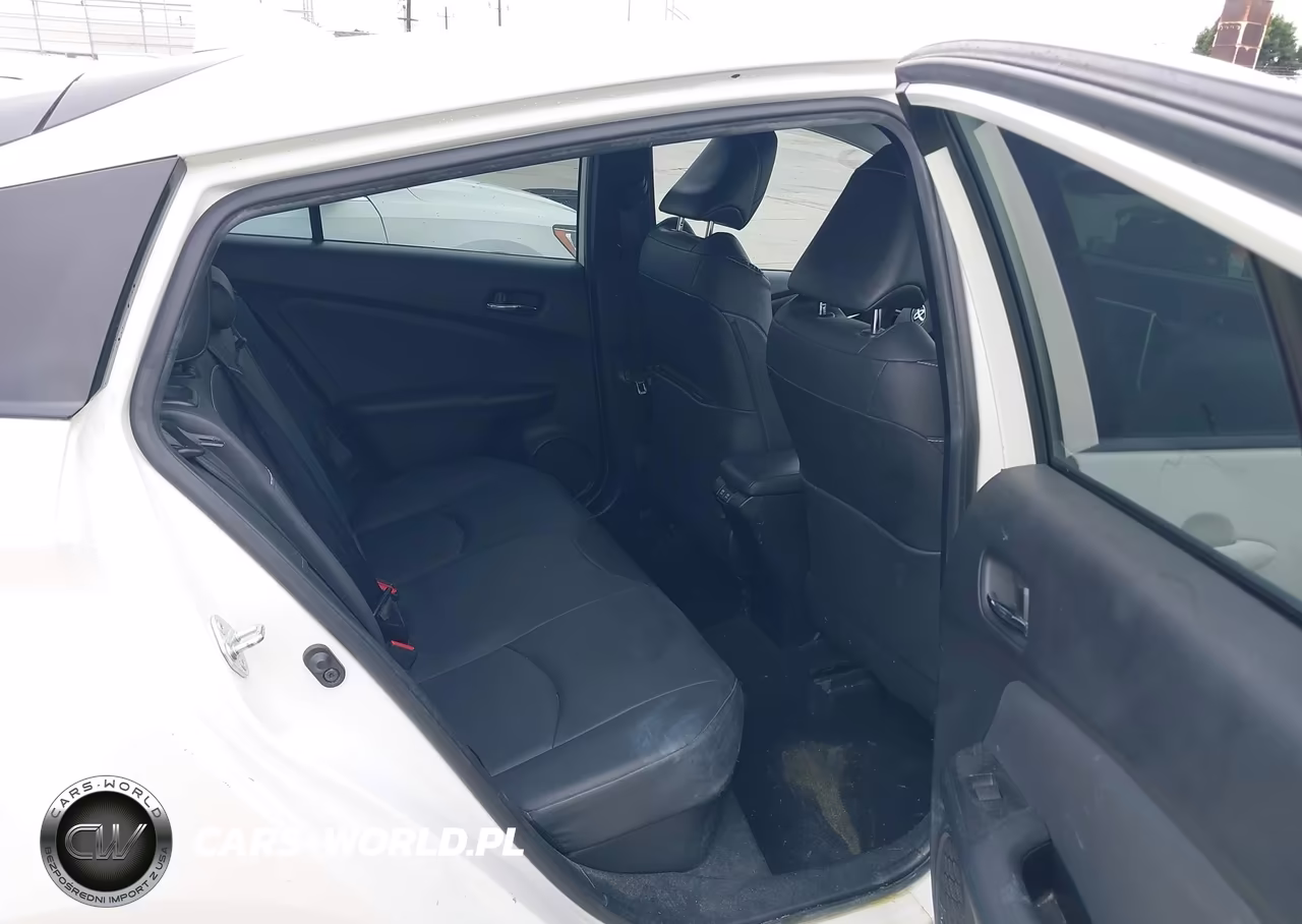 2020 Toyota Prius Prime Xle VIN:JTDKARFP9L3143126 - 8