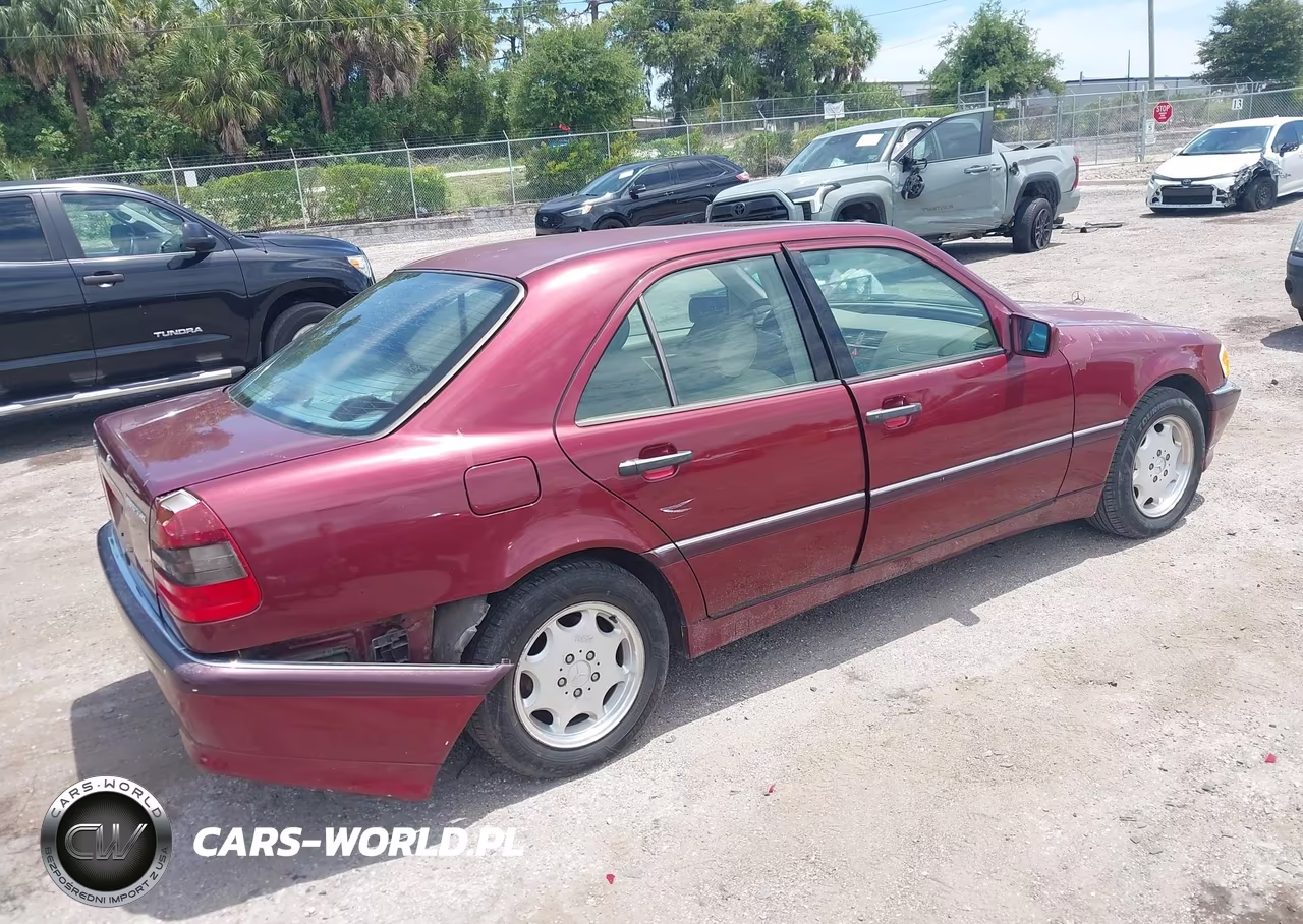 1999 Mercedes-Benz C 230 Kompressor VIN:WDBHA24G6XA663496 - 4
