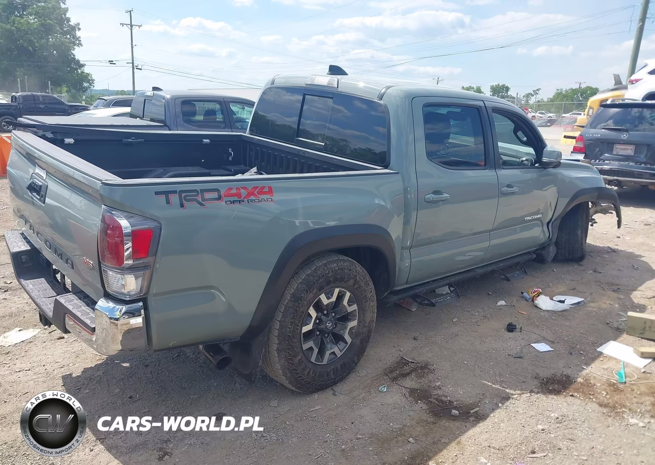 2023 Toyota Tacoma Trd Off Road VIN:3TMCZ5AN7PM587590 - 4